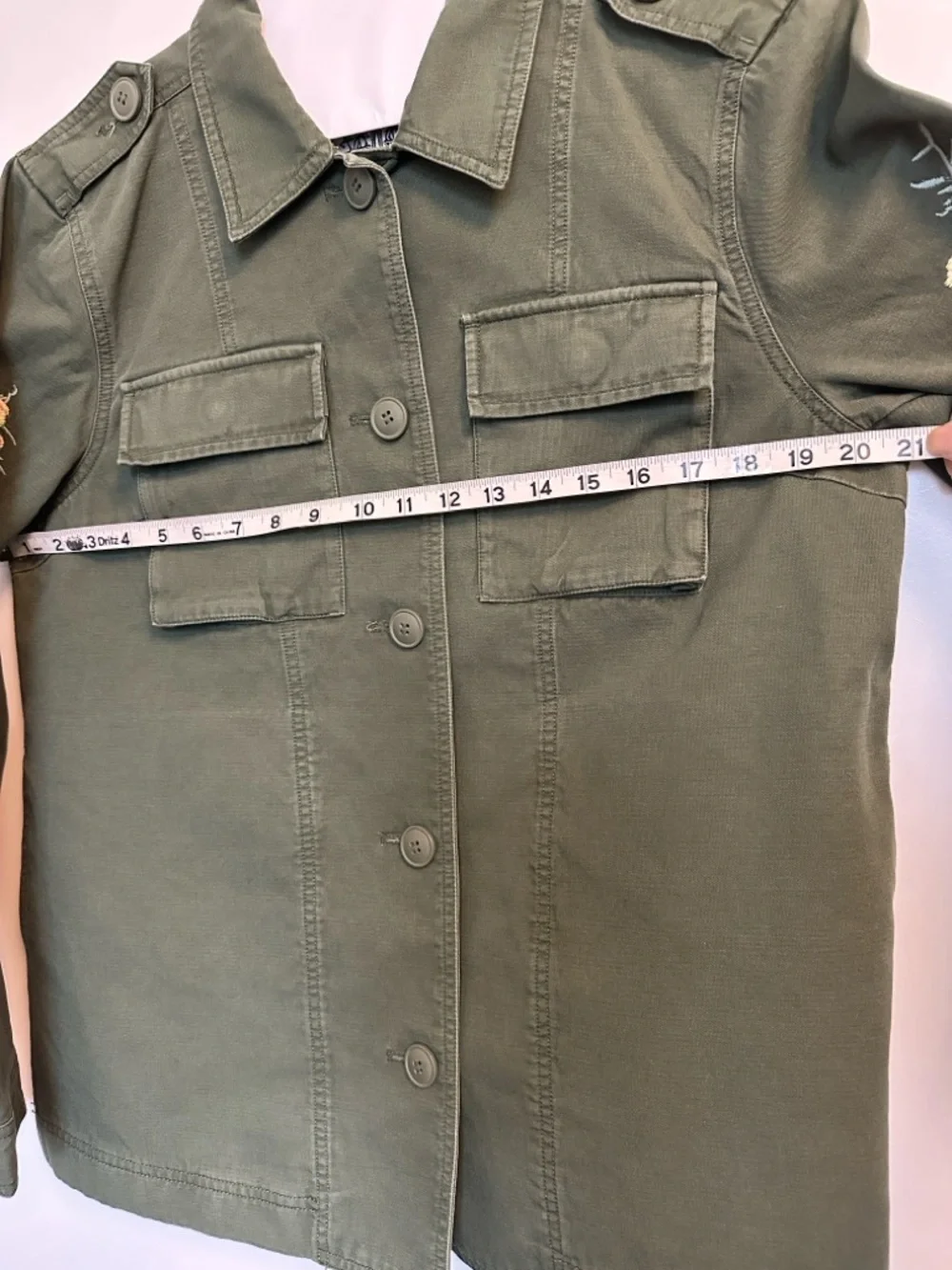 Levi’s Embroidered Flowers Military Jacket 
Size L Army Green NWOT - Picture 9 of 10